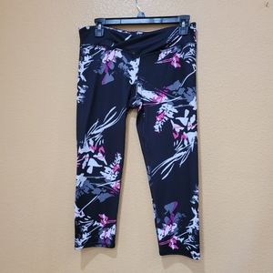 Fabletic small Capri leggings